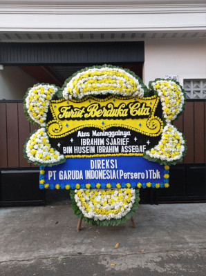 Papan Bunga Duka di Karangpapak